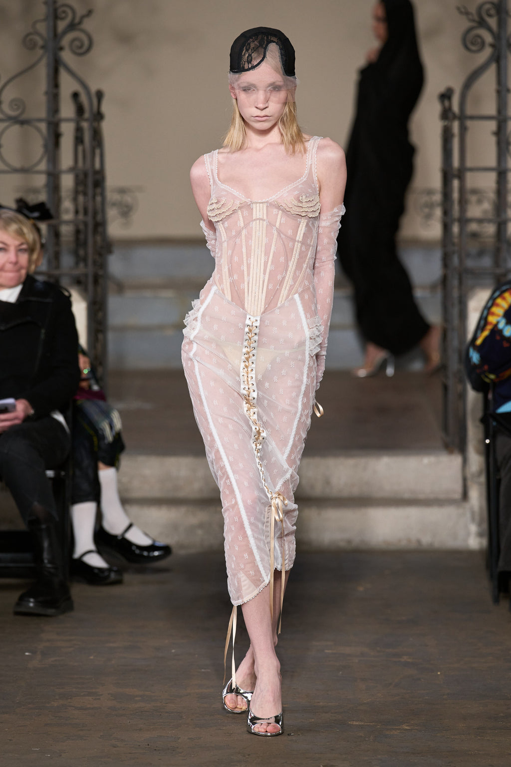 Innocent Bondage Dress -Red